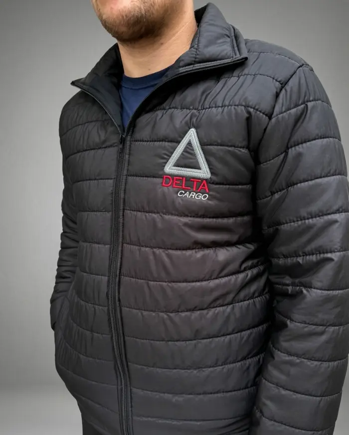 jaqueta personalizada puffer uniforme em nylon com fibra pedido minimo 4 und dyanjo jaqueta personalizada puffer uniforme em nylon com fibra pedido minimo 4 und dyanjo